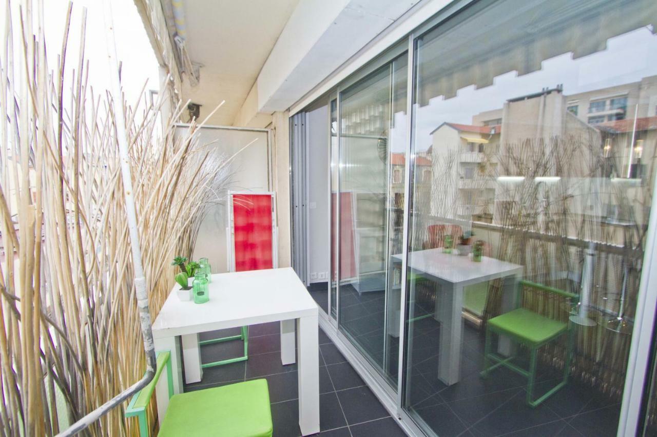 Promenade Holiday - Royal Luxembourg - 2 Nisa Exterior foto
