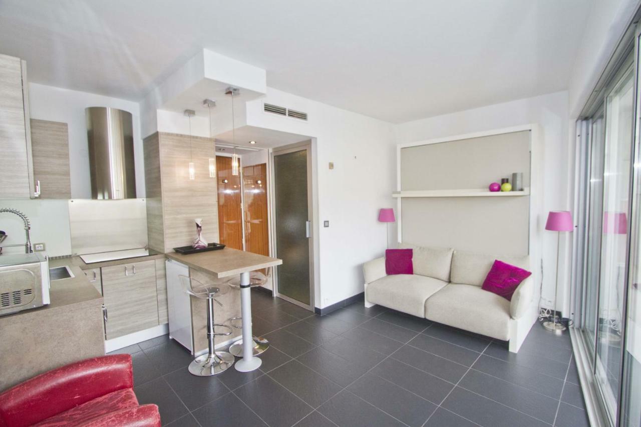 Promenade Holiday - Royal Luxembourg - 2 Nisa Exterior foto